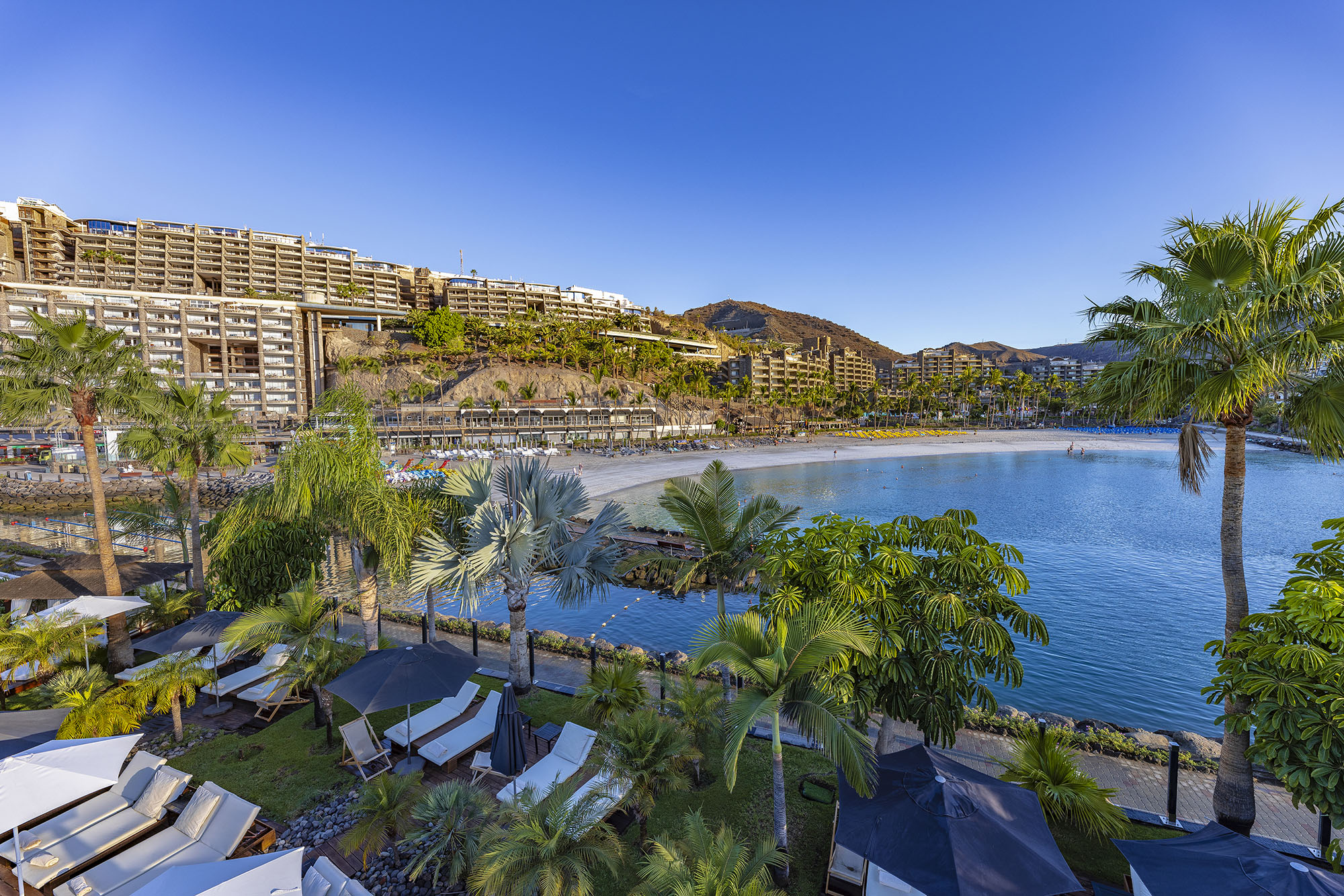 LOPESAN HOTEL GROUP 1